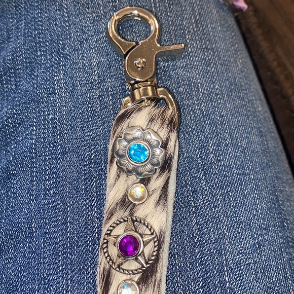 Costume KeyChains - Picture 3 of 5